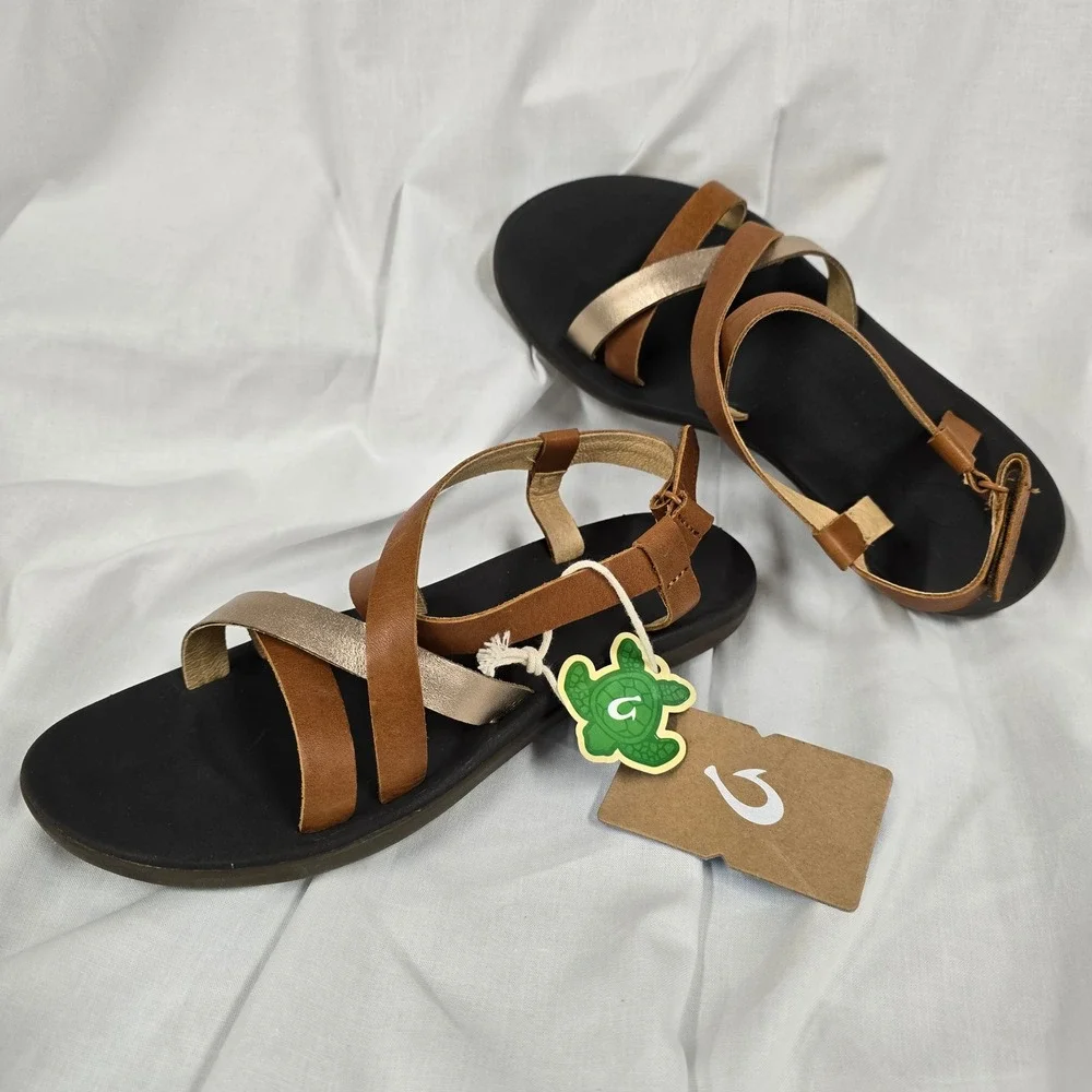 OluKai Kids Upena Girls Sandals Mustard‎ Bubbly Gold Strappy Size 5 NWT